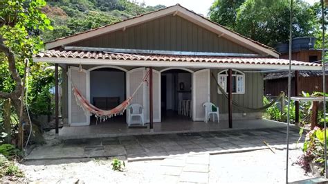 casas na ilha para alugar|Alugo Chalé Ilha do Mel.